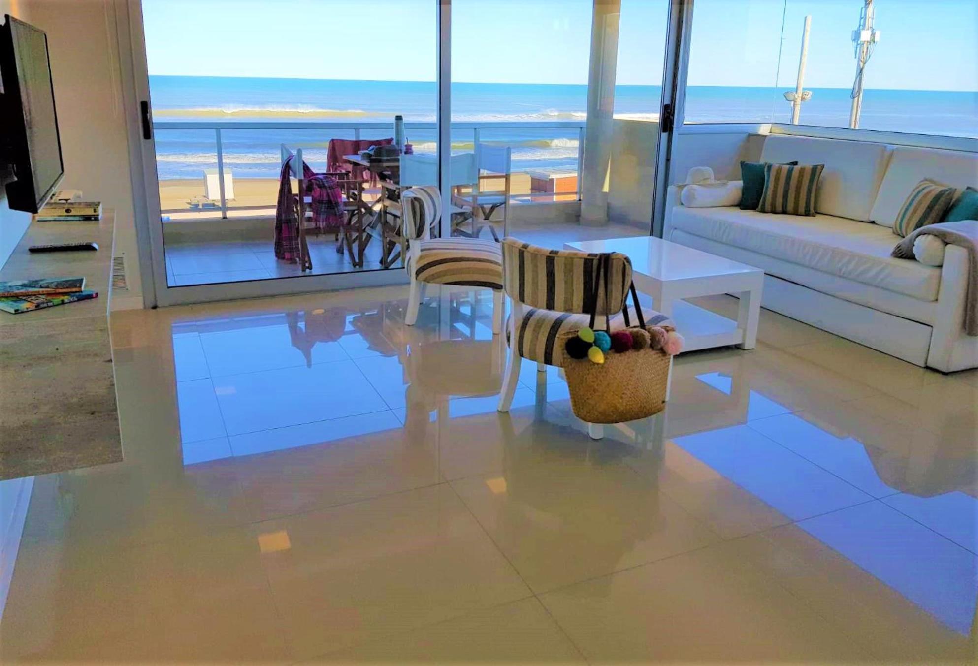 Hotel Tejas Rojas Villa Gesell Ngoại thất bức ảnh
