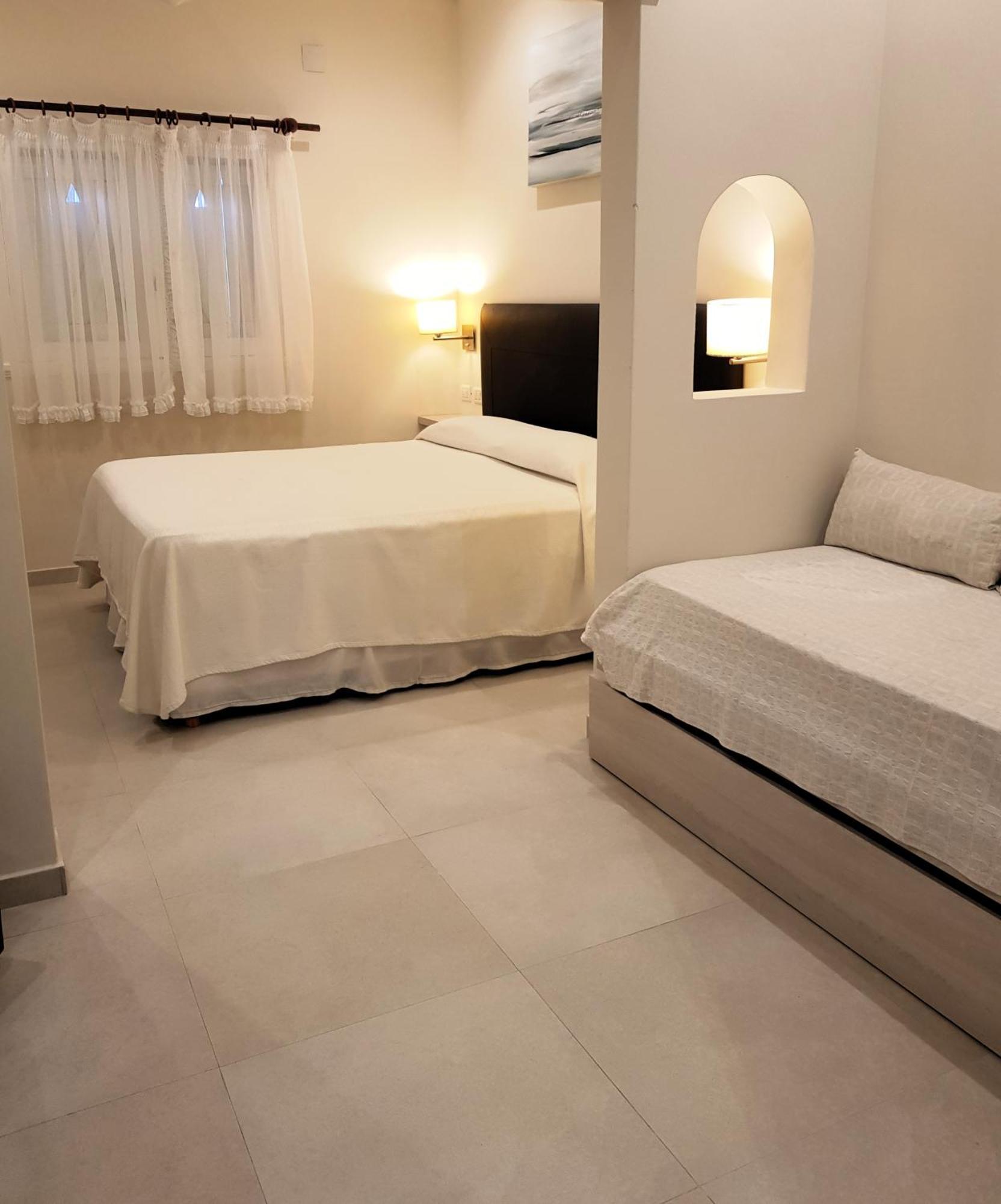 Hotel Tejas Rojas Villa Gesell Ngoại thất bức ảnh