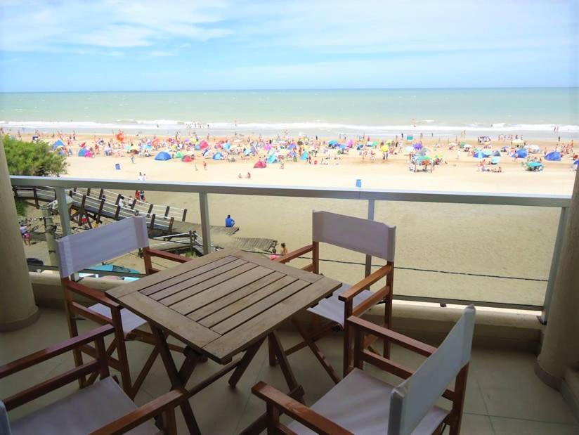 Hotel Tejas Rojas Villa Gesell Ngoại thất bức ảnh