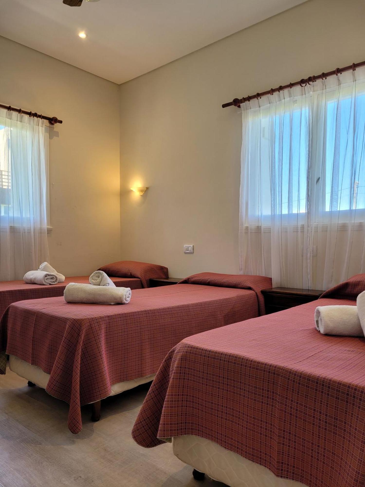 Hotel Tejas Rojas Villa Gesell Ngoại thất bức ảnh